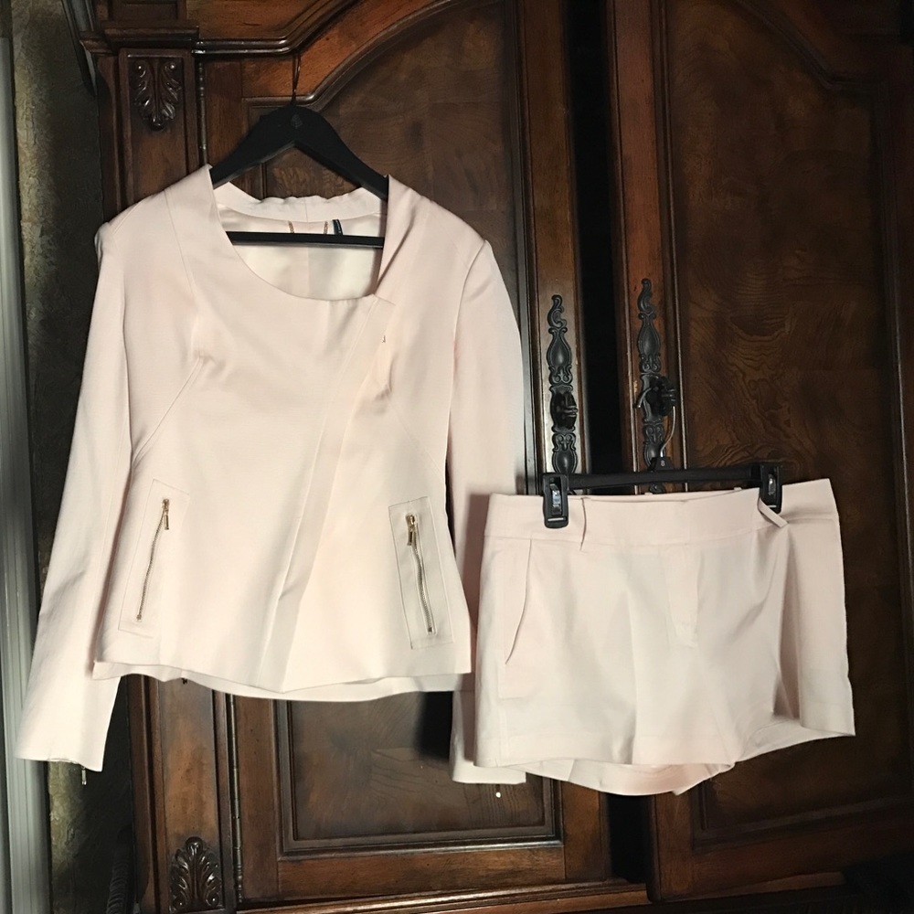 Jacket and shorts set