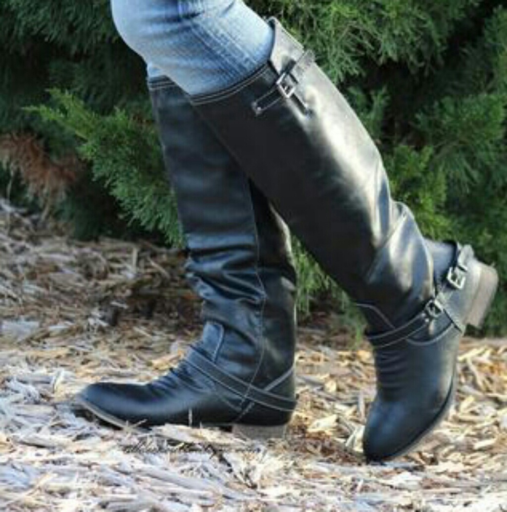 Breckelle's Outlaw Black Riding Boots