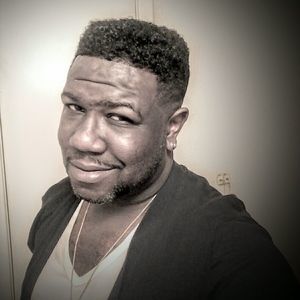 Meet your Posher, Lynell