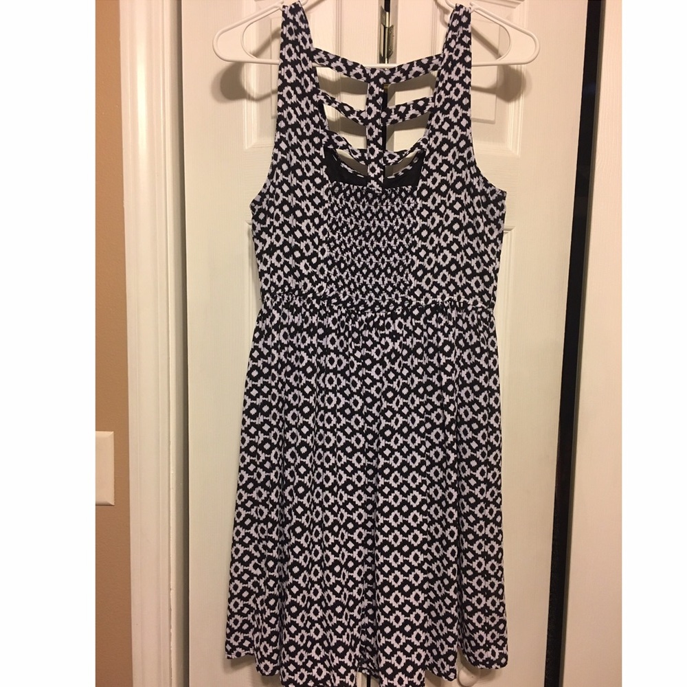 Black & White pattern dress