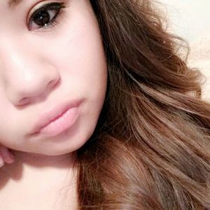 Meet your Posher, Isabel