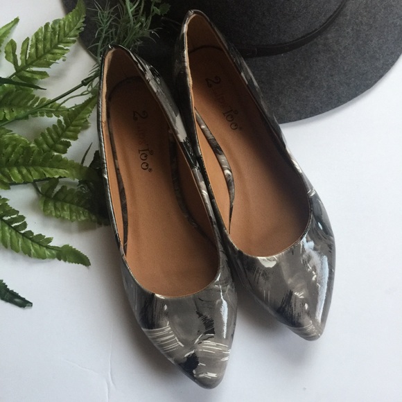 Swirl pointy toe flat - Picture 2 of 3