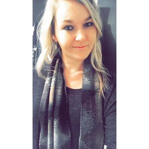 Meet your Posher, Jackie