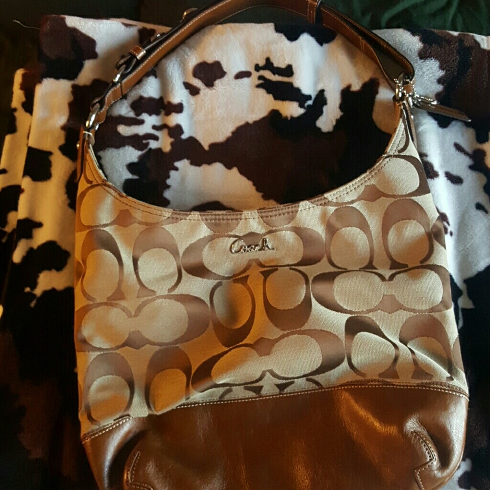 Authentic Coach Signature Handbag