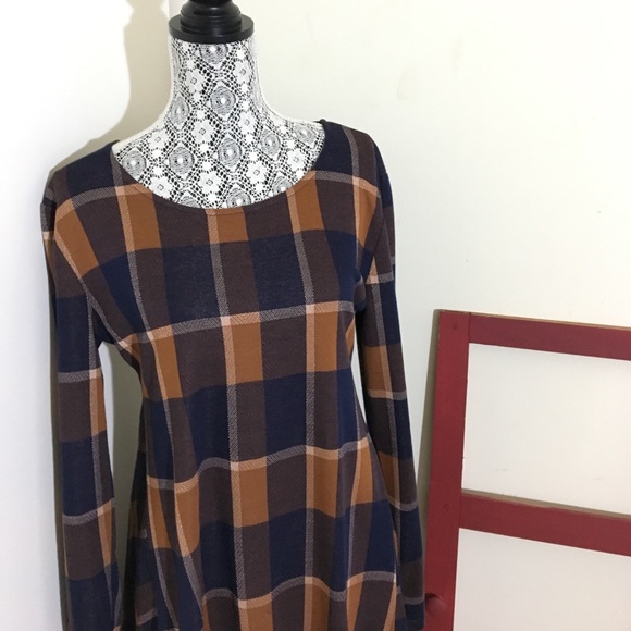 boutique Dresses & Skirts - Plaid Swing Dress