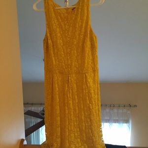 Gorgeous yellow dress