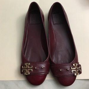 Tory Butch flat shoes