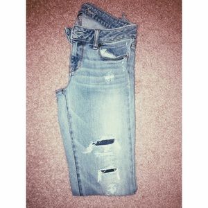 American Eagle Skinny Kick Jeans