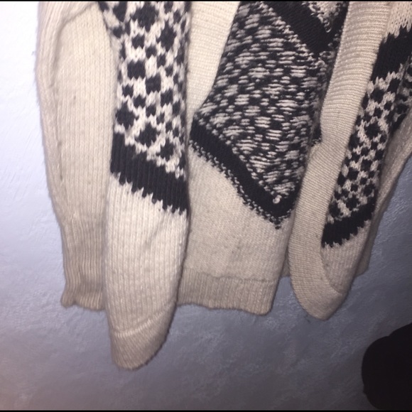 Cardigan - Picture 3 of 4