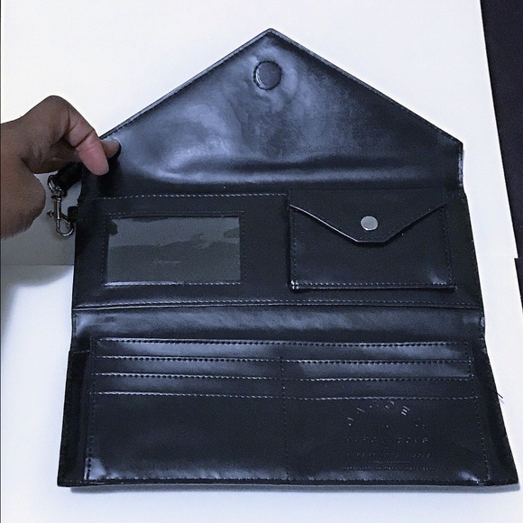 Marc by Marc Jacobs Long Wallet - Picture 3 of 4