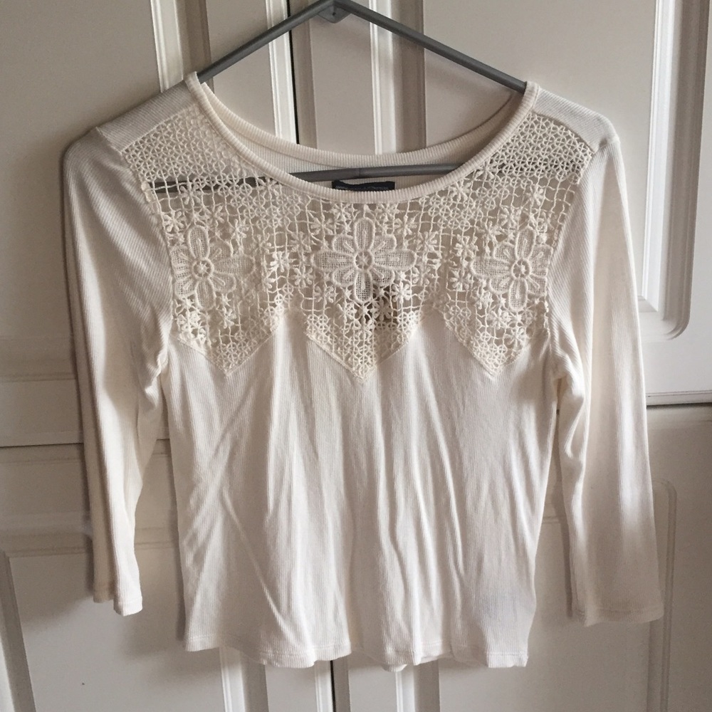 NWT AEO SM Ribbed 3/4 Sleeve Crochet Crop Top