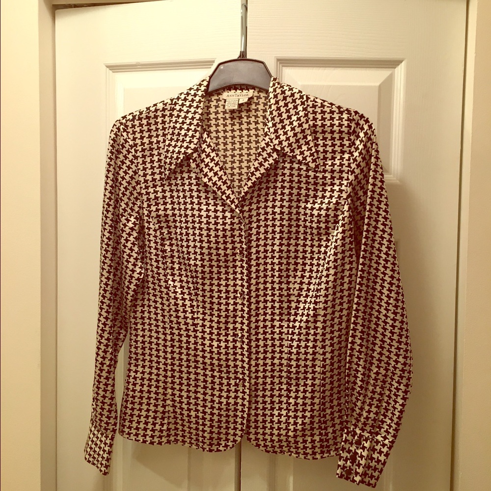 100% silk vintage Ann Taylor Houndstooth Blouse