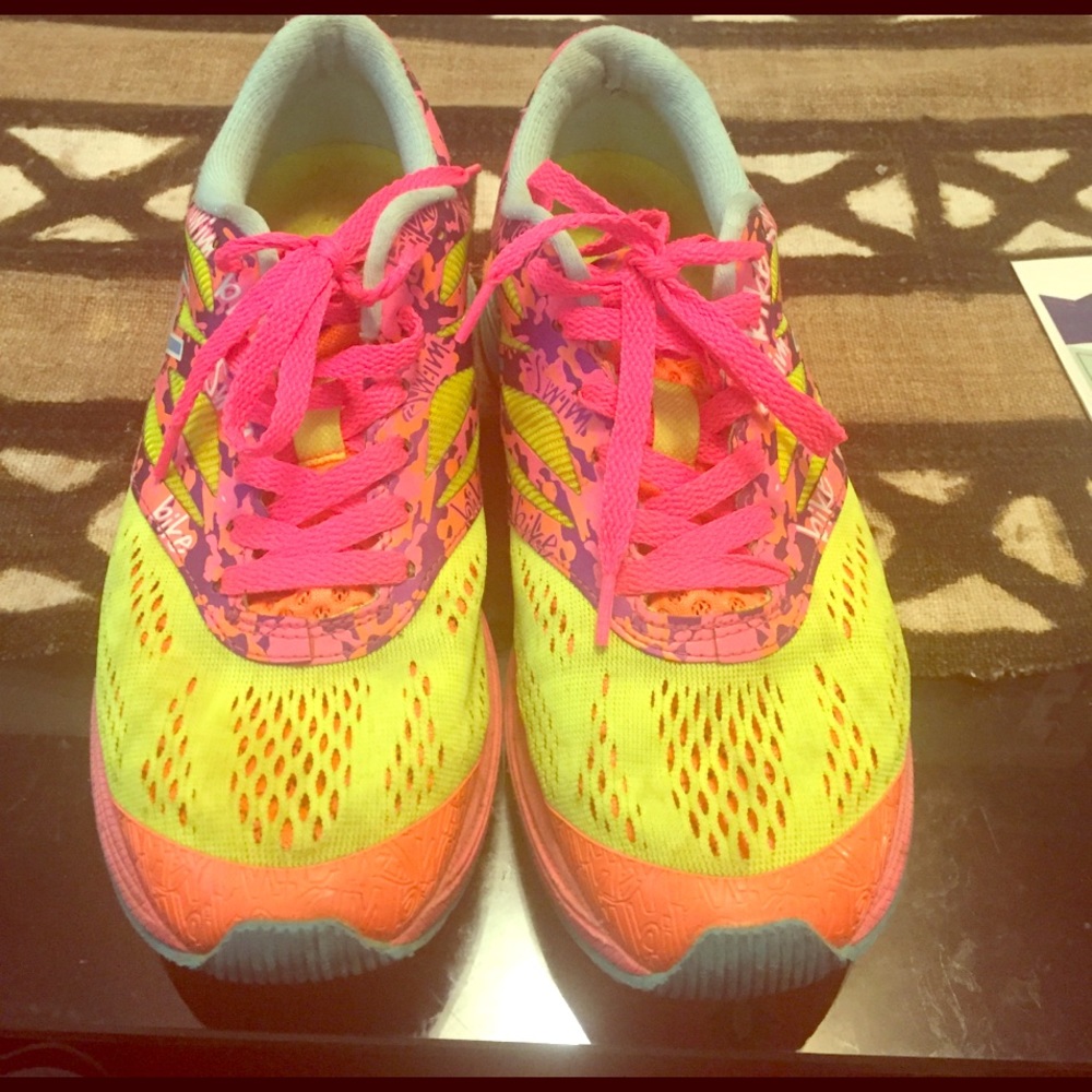 Asics gel- noosa