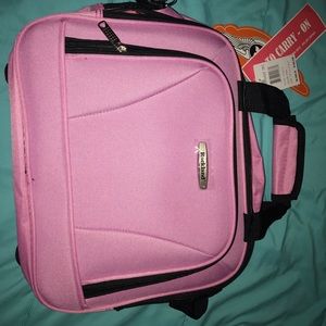 Carry on Rockland travel bag
