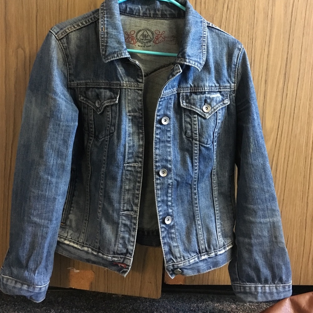 Gap women's jean jacket. Limited edition. Size M