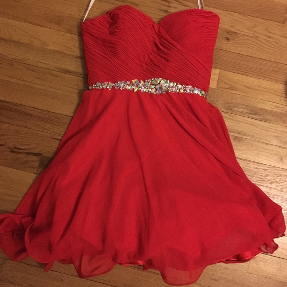 Bright Red, strapless, sweetheart prom dress