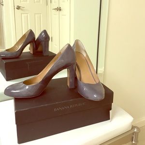 🎉SALE🎉Banana Republic patent heels Sz 9