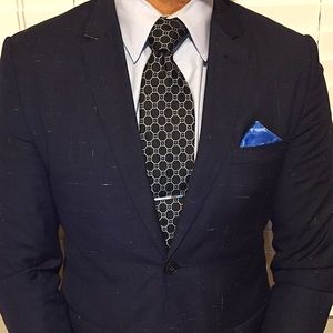 HPRobert Talbott Tie Geometric Pattern
