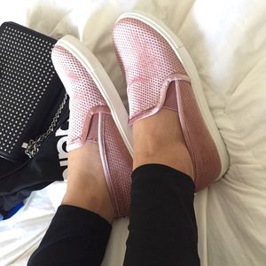 Steven madden pink loafers
