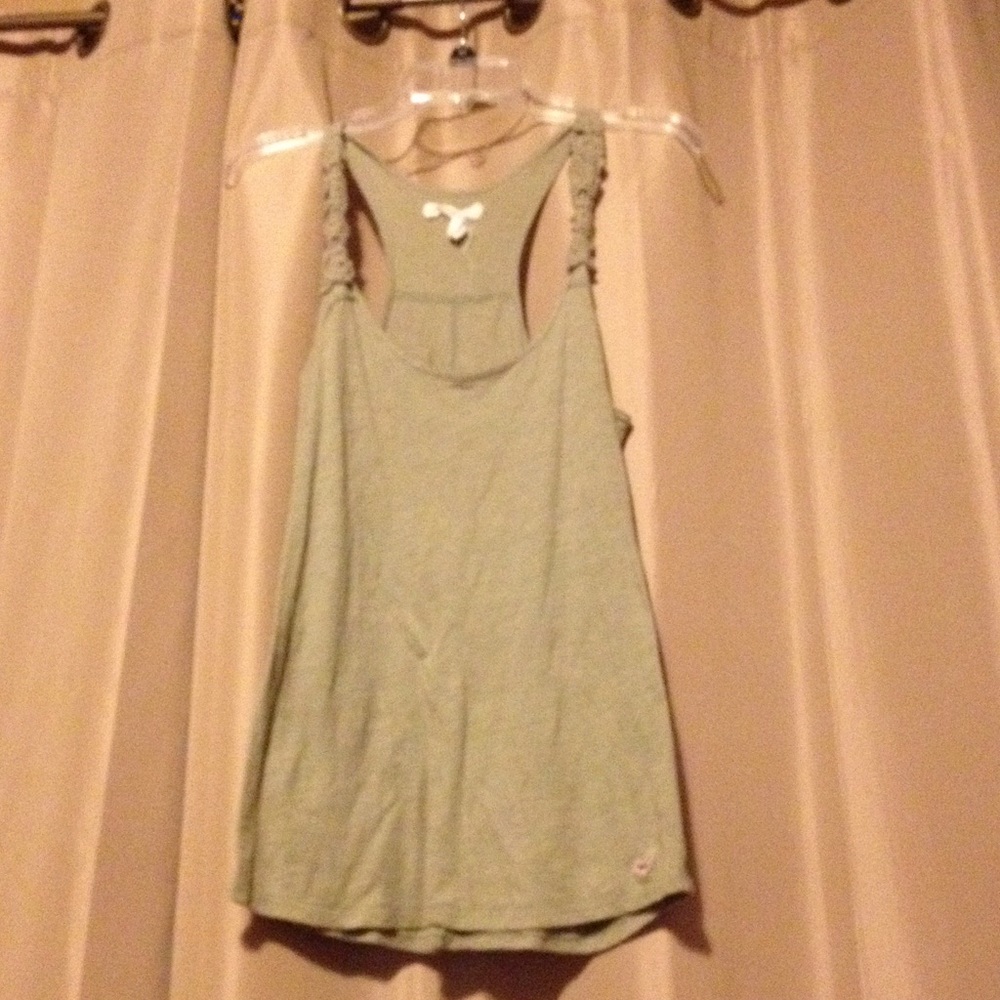Green hollister tank