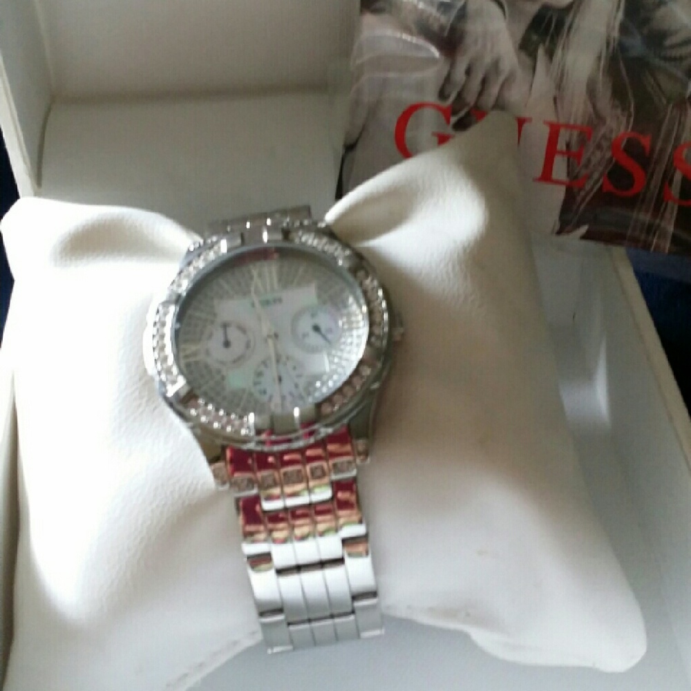 Guess Watch
