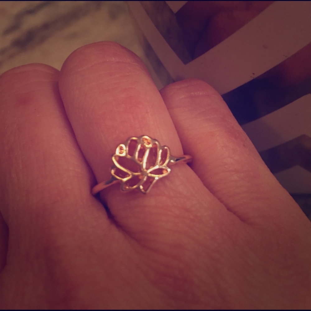 Lotus Peace Flower Ring size 6 Rose gold plated