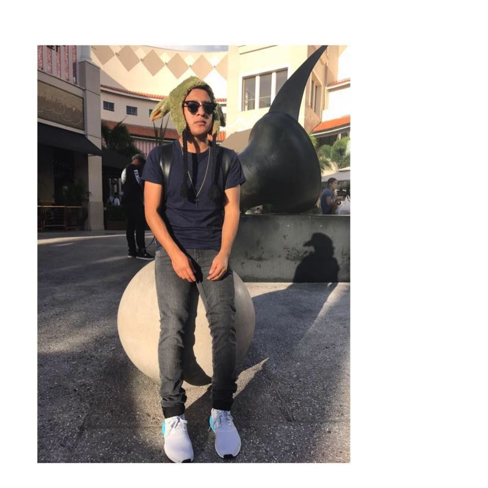 Meet your Posher, Samuel