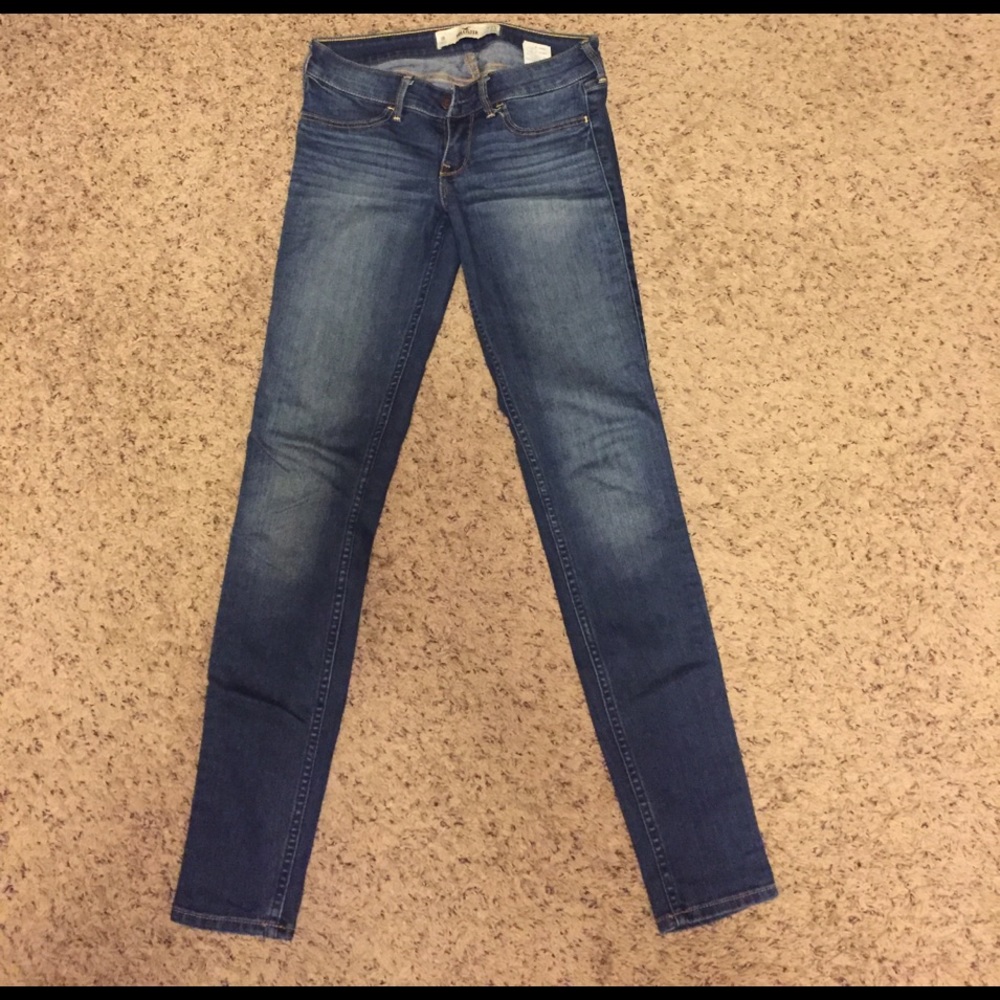 Hollister jegging. Size 1R (25w/29L)