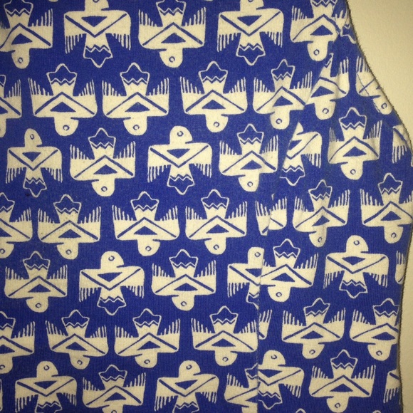 blue crop top with eagle design - Picture 2 of 3