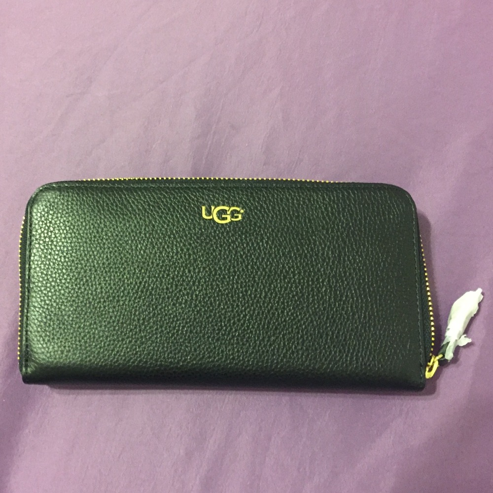 NWT UGG Sera Continental Leather Wallet