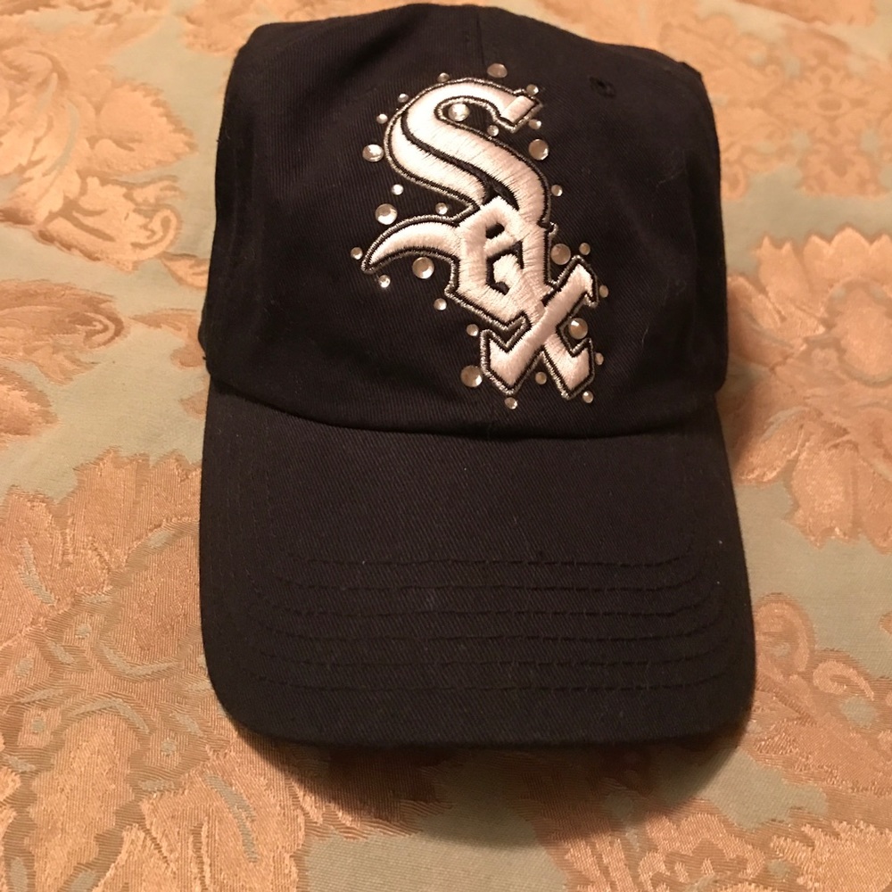 PINK MLB Collection - Chicago White Sox hat