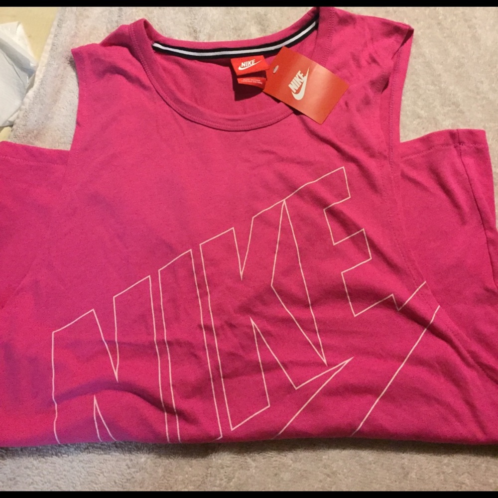 Nike Tank - Picture 2 of 2