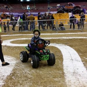 Meet your Posher, Kim