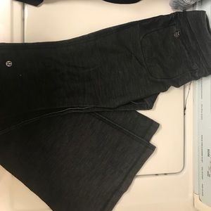 LULULEMON WORKOUT PANTS