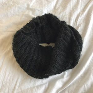 Knit Circle Scarf