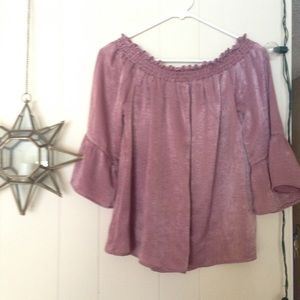 pink off the shoulder flowy top!