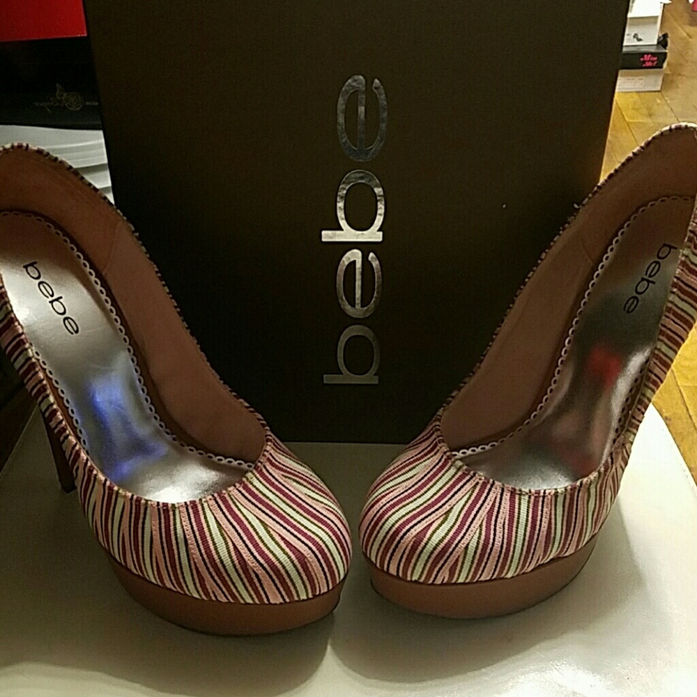 Shoe