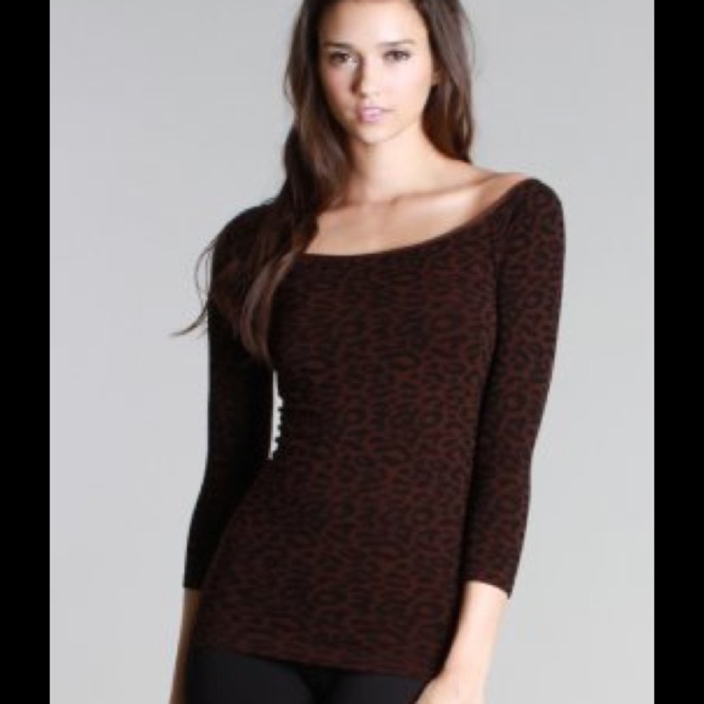 Leopard Nikibiki Print 3/4 Sleeve Top