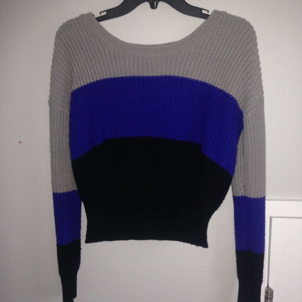 colorblock sweater