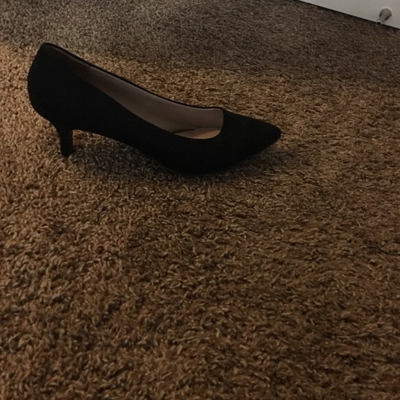 Short heels - Picture 1 of 4