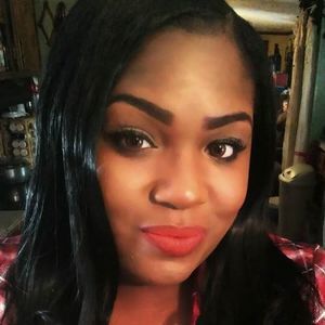 Meet your Posher, Tanisha