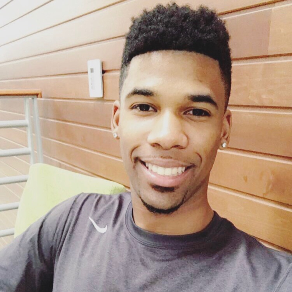 Meet your Posher, Jonathan