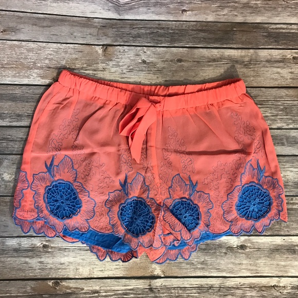 Umgee Floral Embroidered Shorts Pink Blue S M L - Picture 4 of 5
