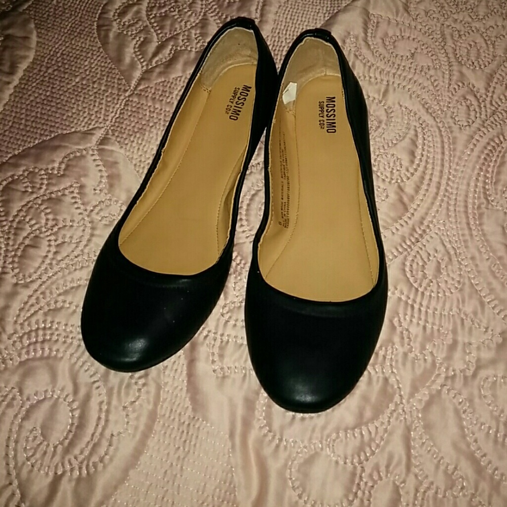 New black flats