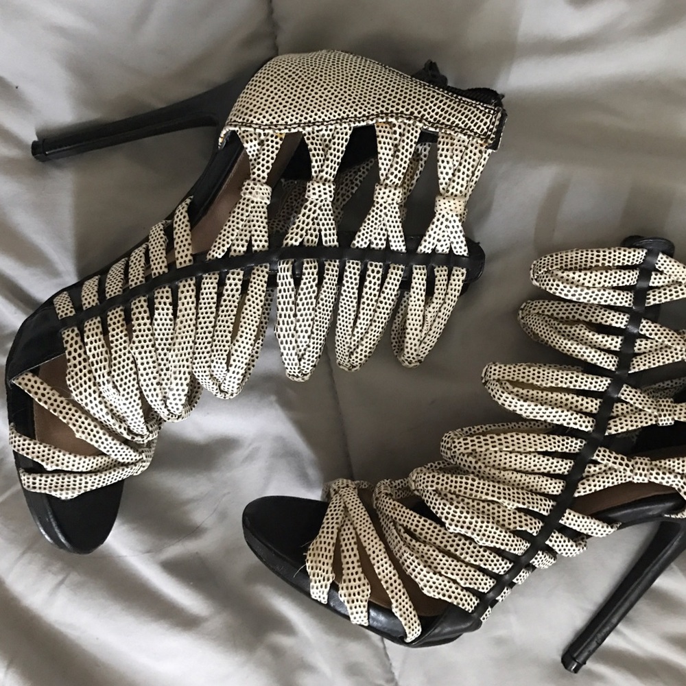 LUXE snakeskin texture💕