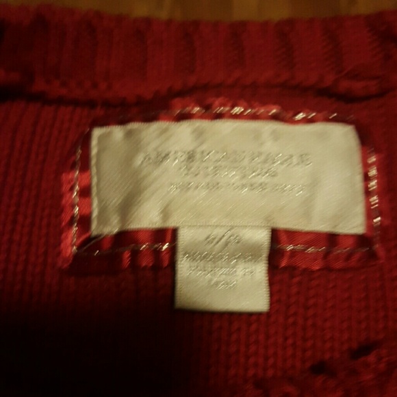 🌺Red sweater🌺 - Picture 2 of 2