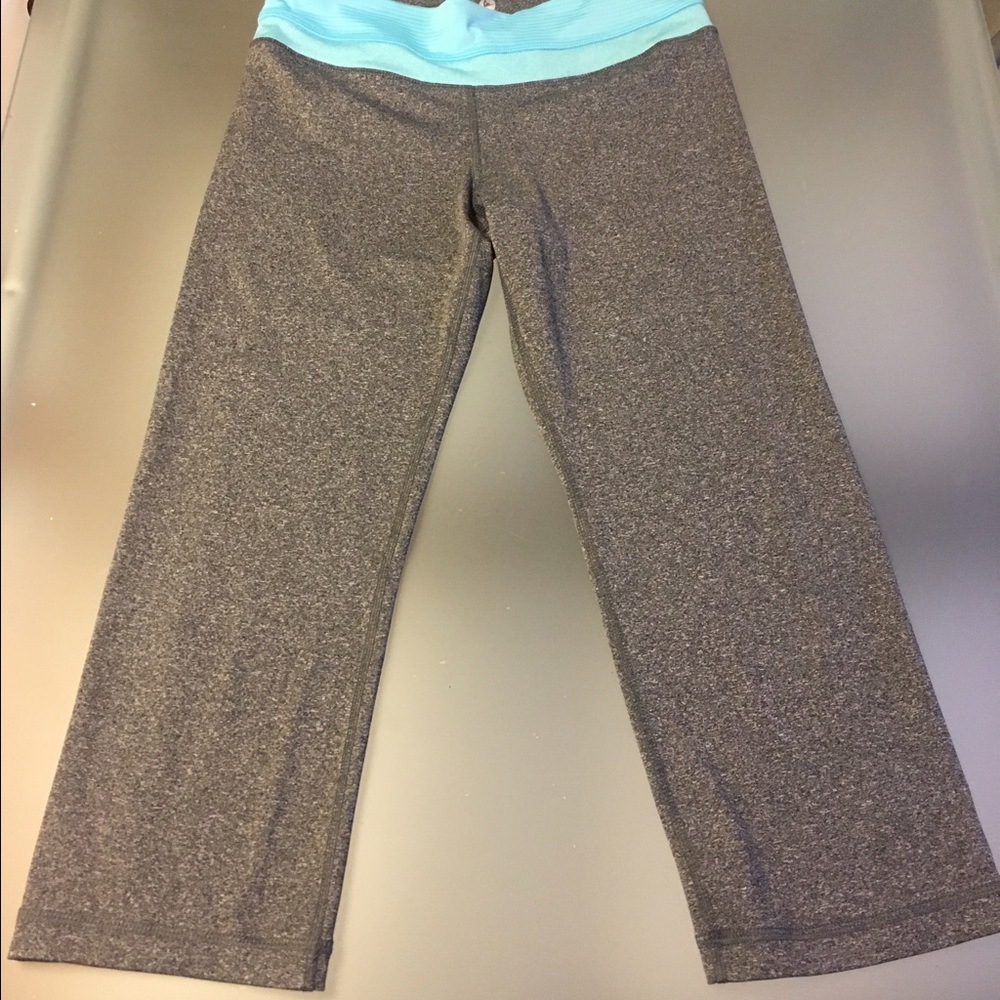 90 Degree by Reflex • Small • Like New