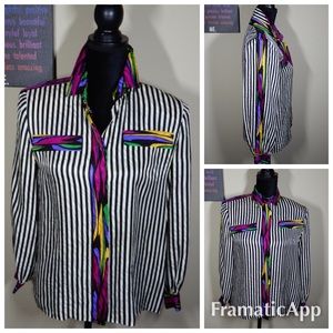 🚫SOLD🚫 Vintage Black, White & Multicolor Blouse