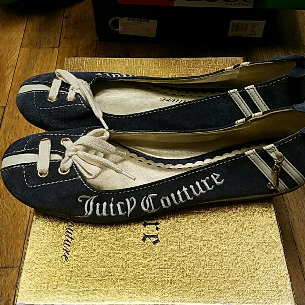 Shoe - Picture 3 of 3