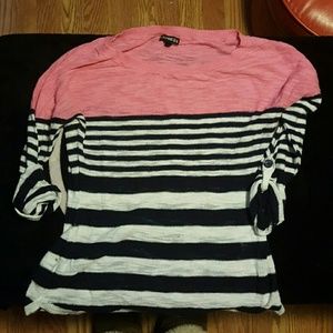 🌺Three quarter sleeve top🌺